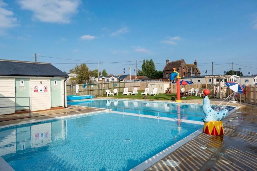 Vista Caravan Hire Seasalter Ngoại thất bức ảnh